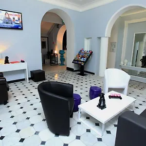 Hotel 66, Nicea